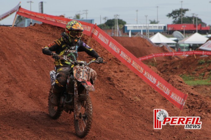 Pilotos da categoria Junior já fizeram o reconhecimento de pista nesta manhã