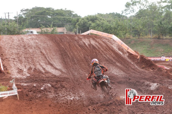 Pilotos da categoria Junior já fizeram o reconhecimento de pista nesta manhã