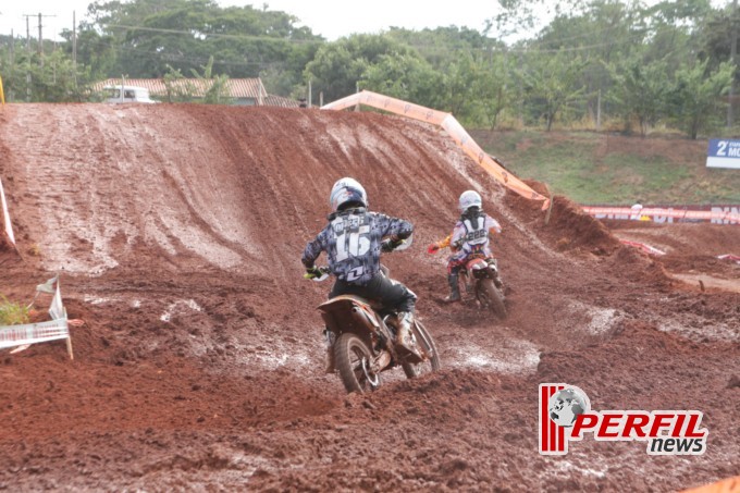Pilotos da categoria Junior já fizeram o reconhecimento de pista nesta manhã