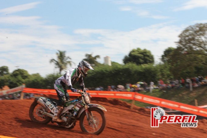 Pilotos da MX2 fazem reconhecimento de pista