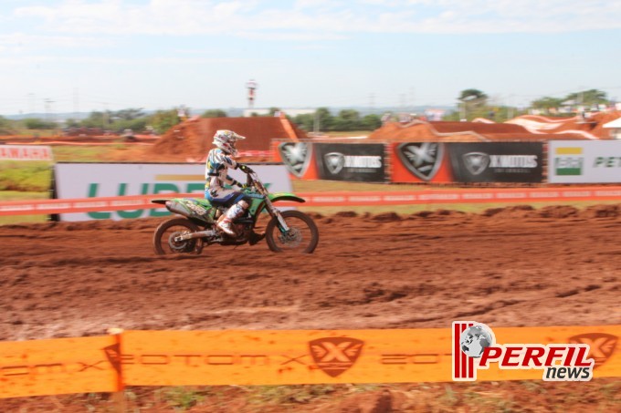 Pilotos da MX2 fazem reconhecimento de pista