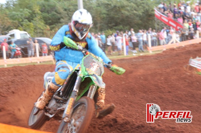 Paulo Alberto é campeão na categoria MX2