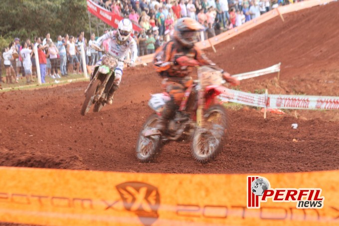Paulo Alberto é campeão na categoria MX2