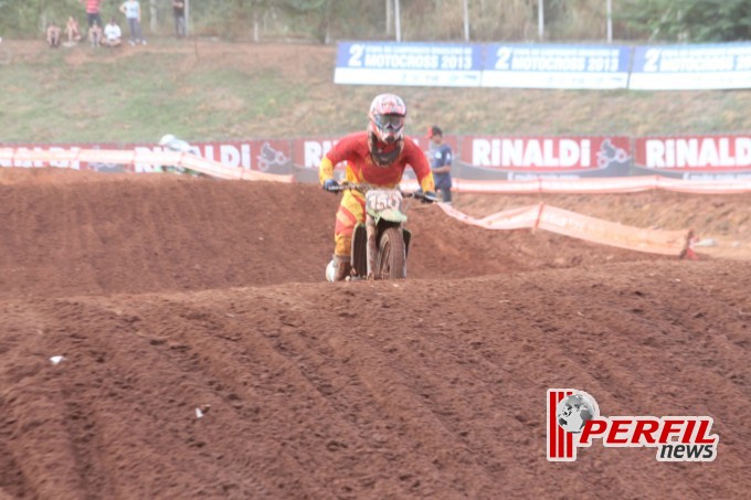 Paulo Alberto é campeão na categoria MX2