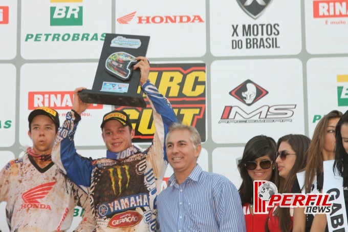 Paulo Alberto é campeão na categoria MX2