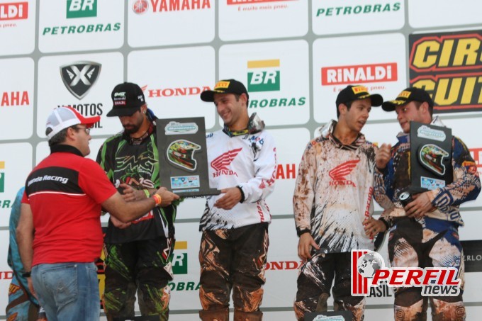 Paulo Alberto é campeão na categoria MX2