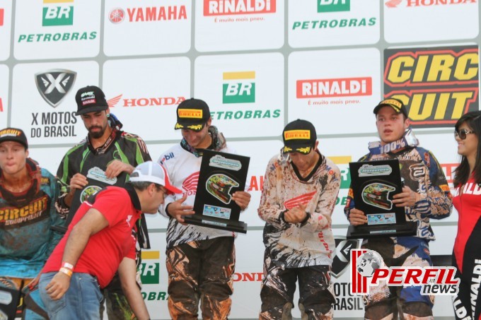 Paulo Alberto é campeão na categoria MX2