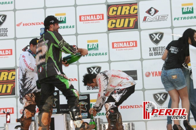 Paulo Alberto é campeão na categoria MX2