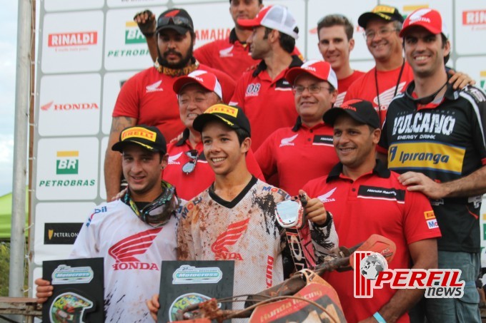 Paulo Alberto é campeão na categoria MX2