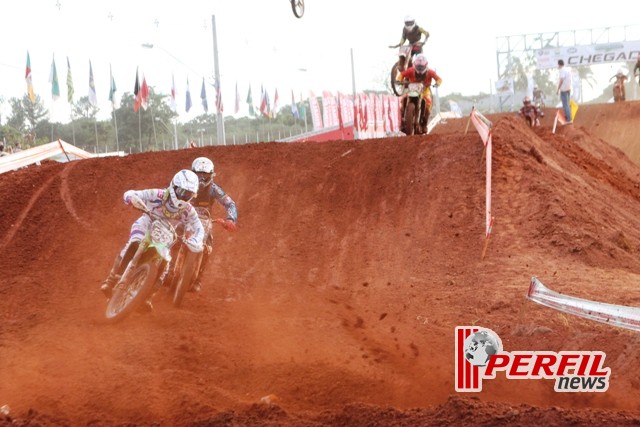 Confira os melhores momentos da Etapa do BR de Motocross de Três Lagoas