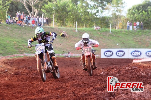 Confira os melhores momentos da Etapa do BR de Motocross de Três Lagoas