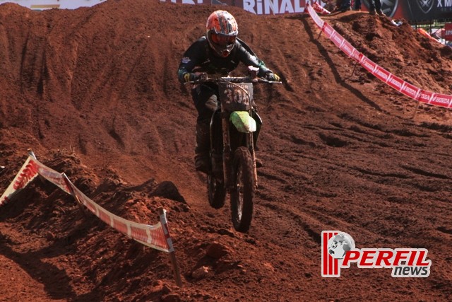 Confira os melhores momentos da Etapa do BR de Motocross de Três Lagoas