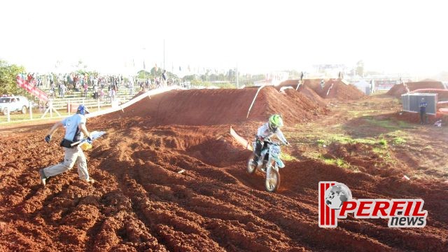 Confira os melhores momentos da Etapa do BR de Motocross de Três Lagoas