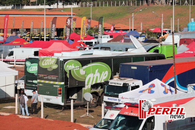 Stands e equipes lotaram o Arena Mix no BR de Motocross