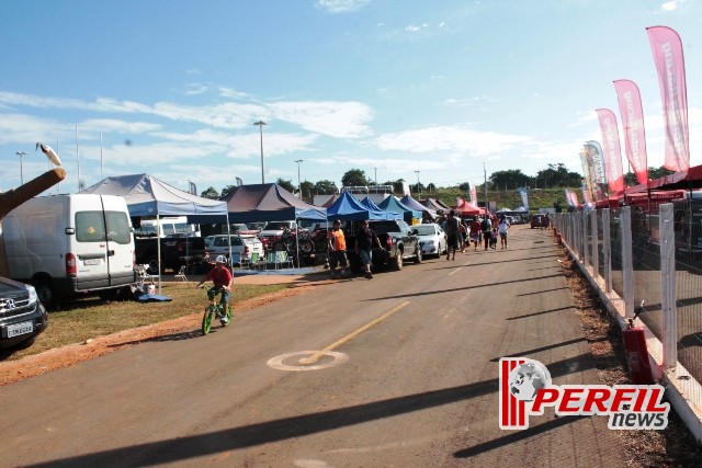 Stands e equipes lotaram o Arena Mix no BR de Motocross