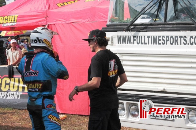 Stands e equipes lotaram o Arena Mix no BR de Motocross
