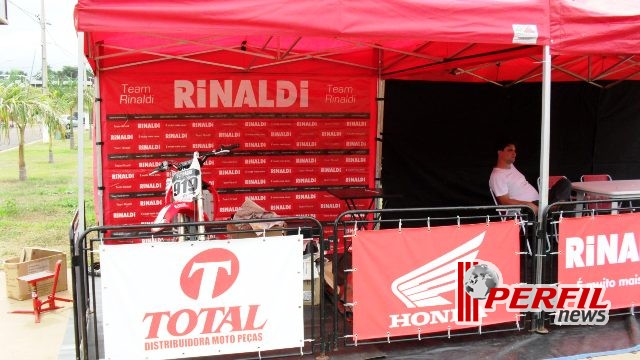 Stands e equipes lotaram o Arena Mix no BR de Motocross