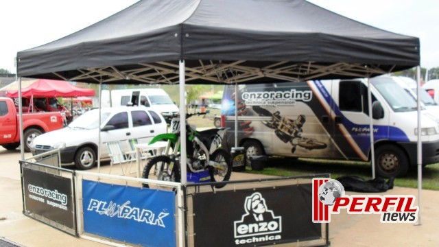 Stands e equipes lotaram o Arena Mix no BR de Motocross