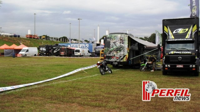 Stands e equipes lotaram o Arena Mix no BR de Motocross