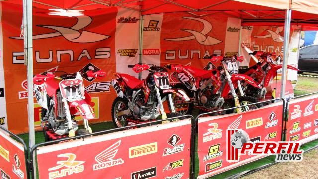 Stands e equipes lotaram o Arena Mix no BR de Motocross