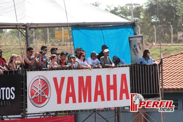 Cerca de 15 mil pessoas prestigiaram BR de Motocross em Três Lagoas Cerca de 15 mil pessoas prestigiaram BR de Motocross em Três Lagoas