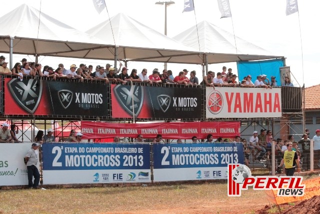 Cerca de 15 mil pessoas prestigiaram BR de Motocross em Três Lagoas Cerca de 15 mil pessoas prestigiaram BR de Motocross em Três Lagoas