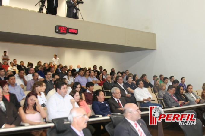 Em noite festiva, juízes e promotores de TL viram cidadãos sul-mato-grossenses