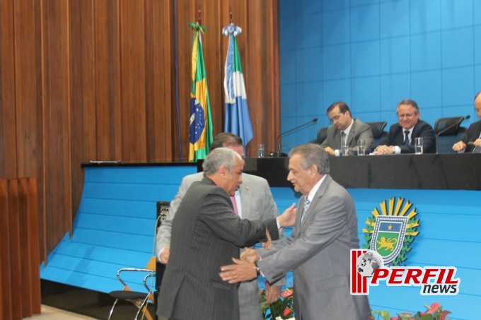 Em noite festiva, juízes e promotores de TL viram cidadãos sul-mato-grossenses