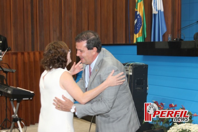 Em noite festiva, juízes e promotores de TL viram cidadãos sul-mato-grossenses