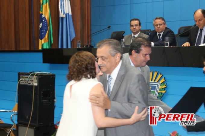 Em noite festiva, juízes e promotores de TL viram cidadãos sul-mato-grossenses