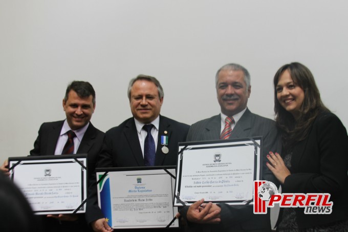 Em noite festiva, juízes e promotores de TL viram cidadãos sul-mato-grossenses