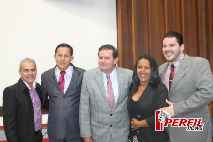 Em noite festiva, juízes e promotores de TL viram cidadãos sul-mato-grossenses