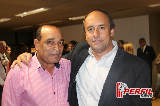 Em noite festiva, juízes e promotores de TL viram cidadãos sul-mato-grossenses