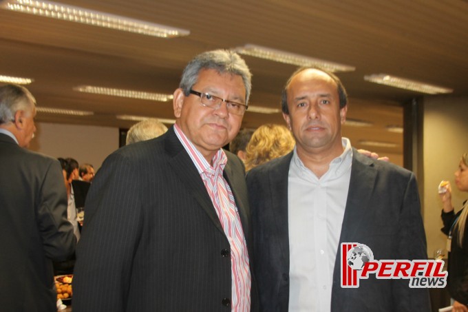 Em noite festiva, juízes e promotores de TL viram cidadãos sul-mato-grossenses