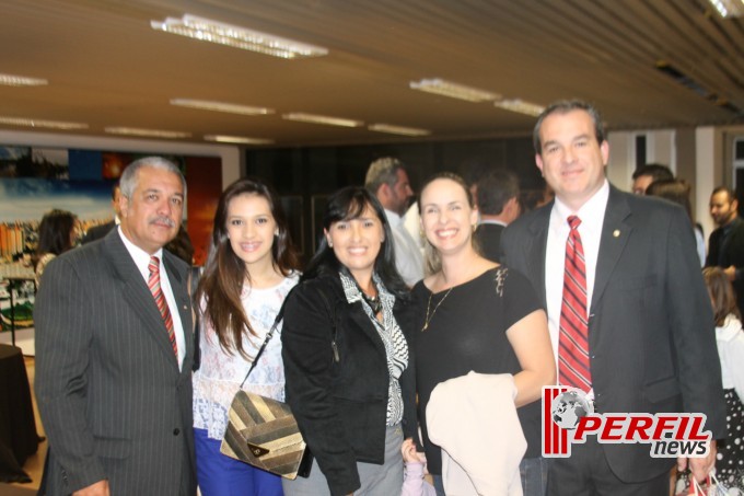 Em noite festiva, juízes e promotores de TL viram cidadãos sul-mato-grossenses