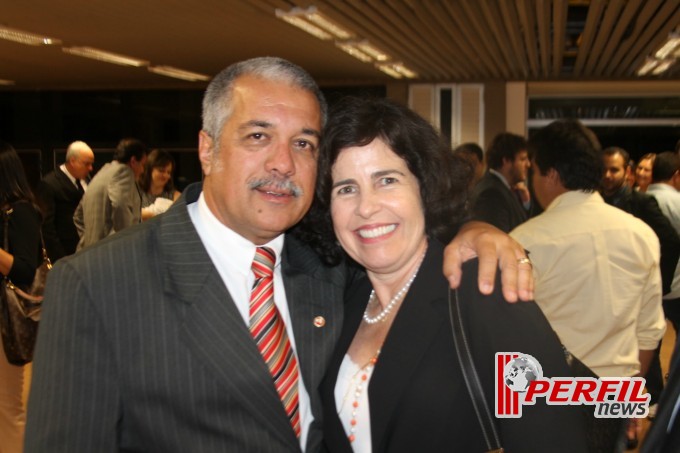 Em noite festiva, juízes e promotores de TL viram cidadãos sul-mato-grossenses