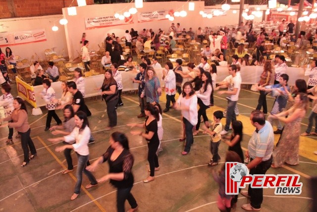 Autoridades participam da abertura do Bom Odori