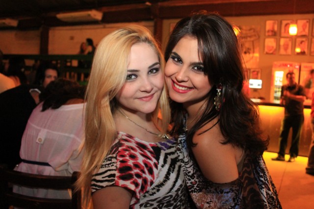 Viracopos Botequim grande show com Amannda