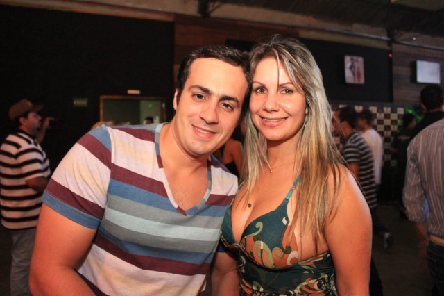 Viracopos Botequim grande show com Amannda