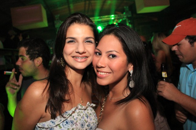 Viracopos Botequim grande show com Amannda