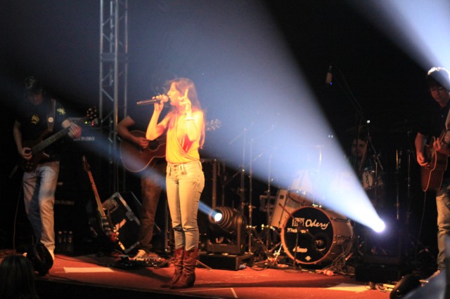 Viracopos Botequim grande show com Amannda