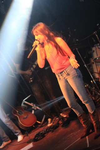 Viracopos Botequim grande show com Amannda