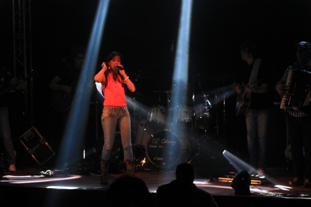 Viracopos Botequim grande show com Amannda