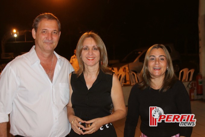 Clientes do Nova Estrela poderão ganhar um Novo Uno em campanha de 45 anos