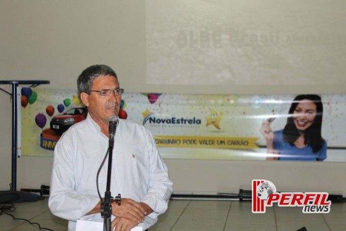 Clientes do Nova Estrela poderão ganhar um Novo Uno em campanha de 45 anos