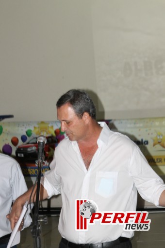 Clientes do Nova Estrela poderão ganhar um Novo Uno em campanha de 45 anos