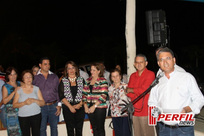 Clientes do Nova Estrela poderão ganhar um Novo Uno em campanha de 45 anos