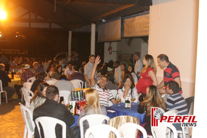 Clientes do Nova Estrela poderão ganhar um Novo Uno em campanha de 45 anos