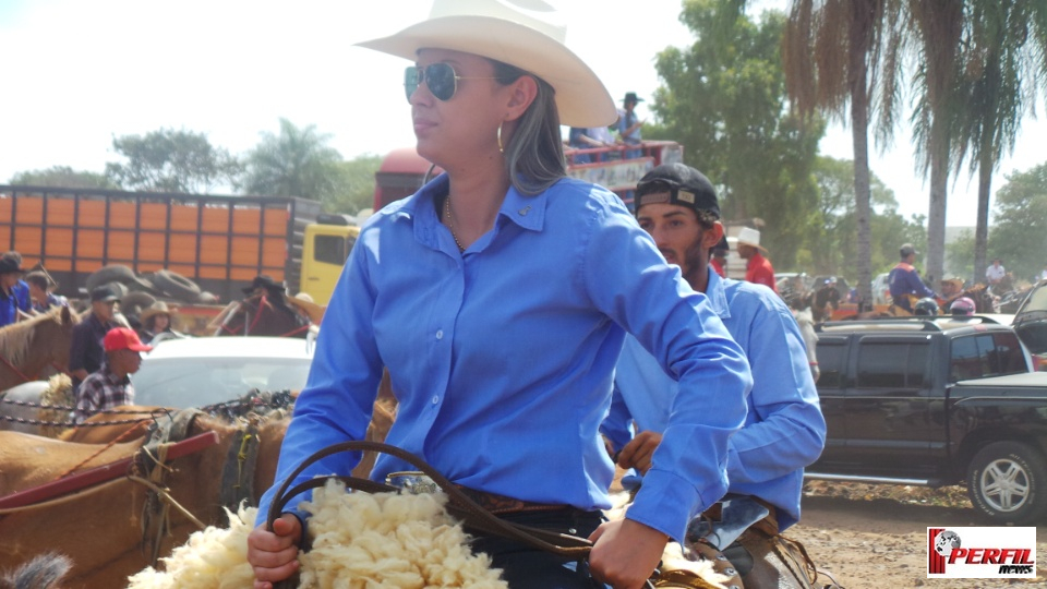 Cavalgada da Associação Cultural Sertaneja atrai 22 comitivas para Três Lagoas