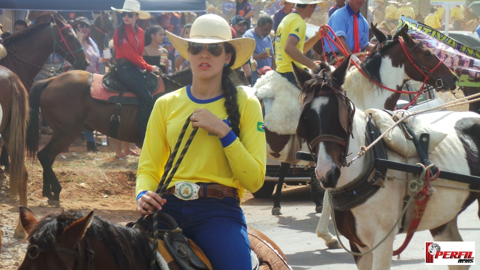 Cavalgada da Associação Cultural Sertaneja atrai 22 comitivas para Três Lagoas